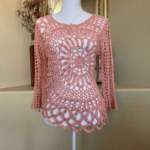 Pink coral crochet fairy top - Picture 2 of 4